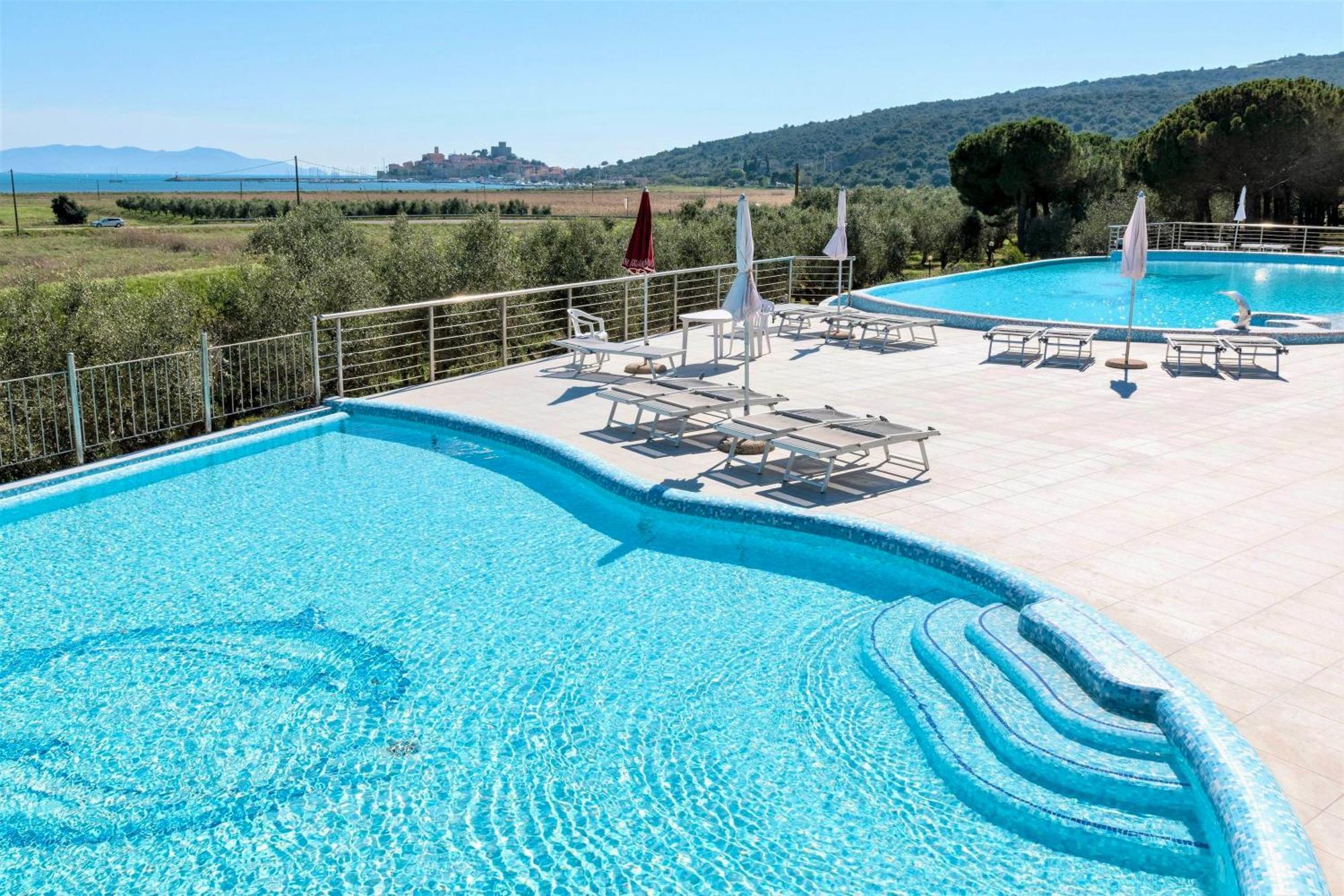 Isa - Residence With Pool And Private Beach In Talamone Just 500 Mt From The Beach Exteriér fotografie